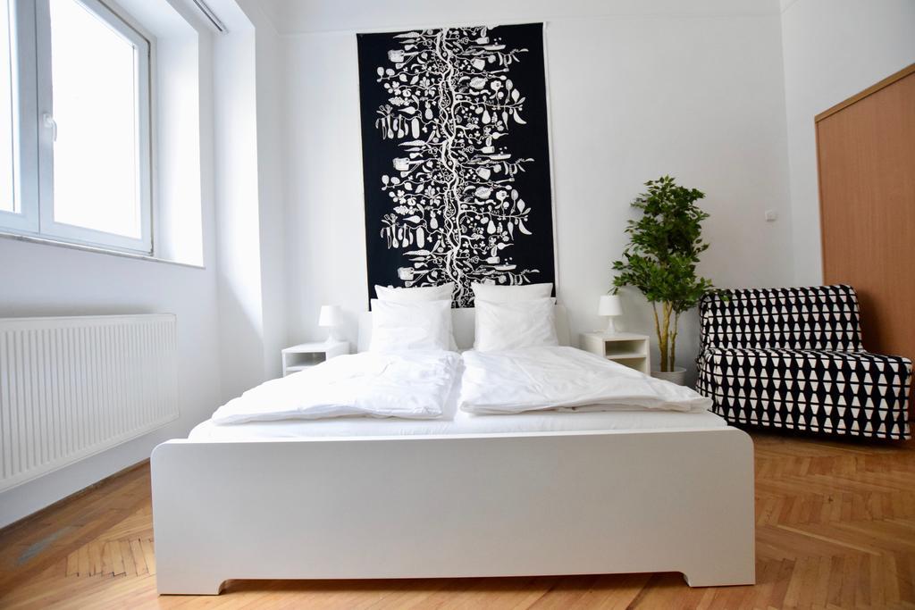 Budget Apartment By Hi5 - Akacfa 4 Boedapest Buitenkant foto
